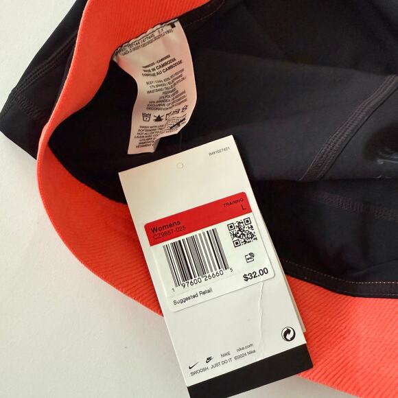 Nike Pro Black Shorts with Orange Waistband size L NWT - Picture 5 of 5